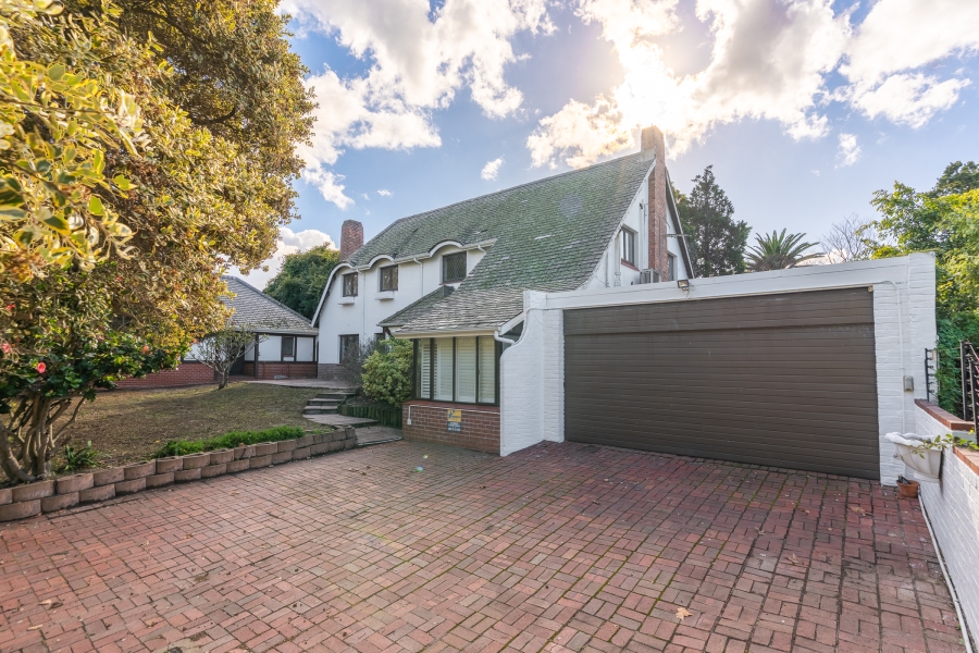 3 Bedroom Property for Sale in Pinelands Western Cape